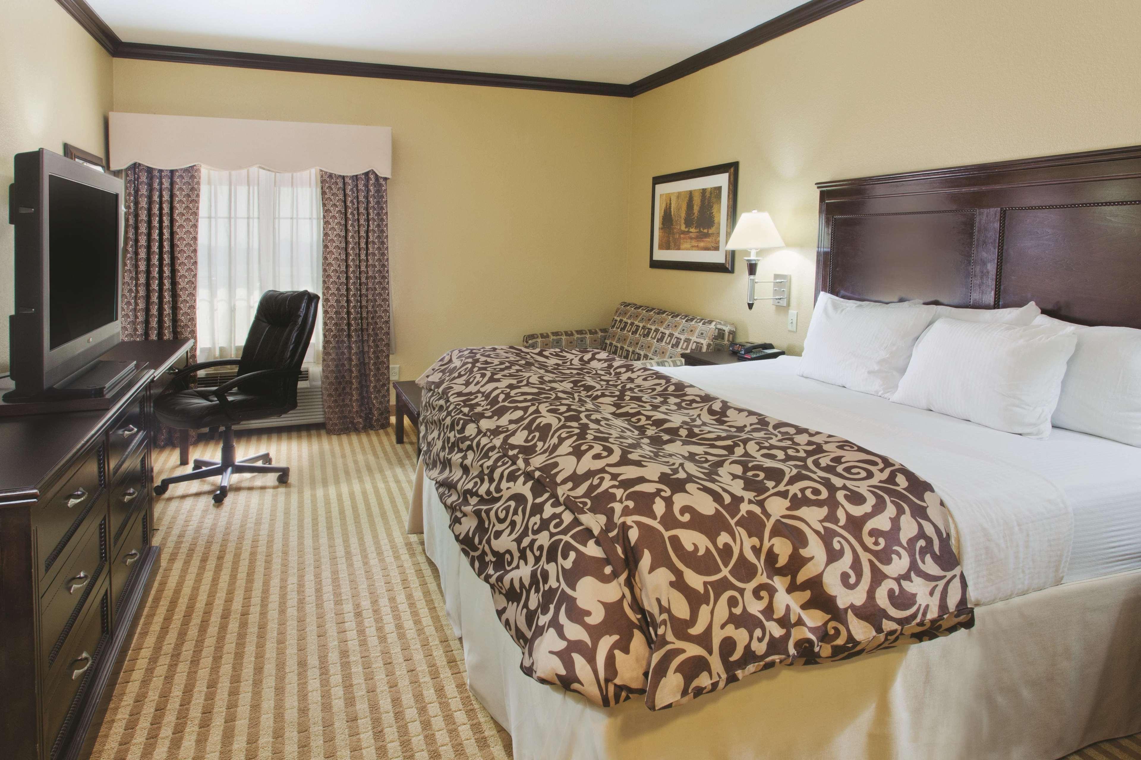 La Quinta Inn And Suites By Wyndham - שרץ מראה חיצוני תמונה